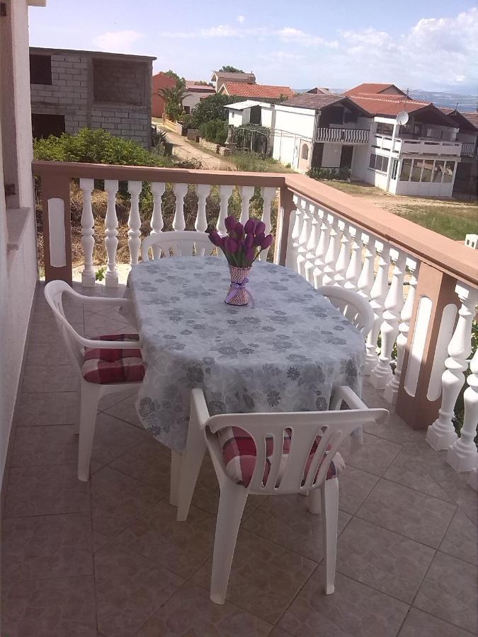Apartman Borosa Vir Buitenkant foto
