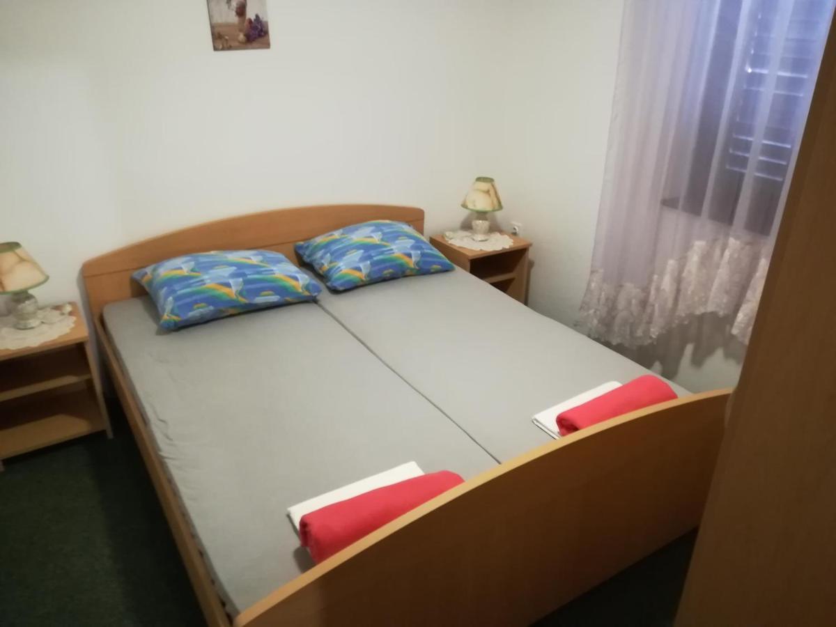 Apartman Borosa Vir Buitenkant foto