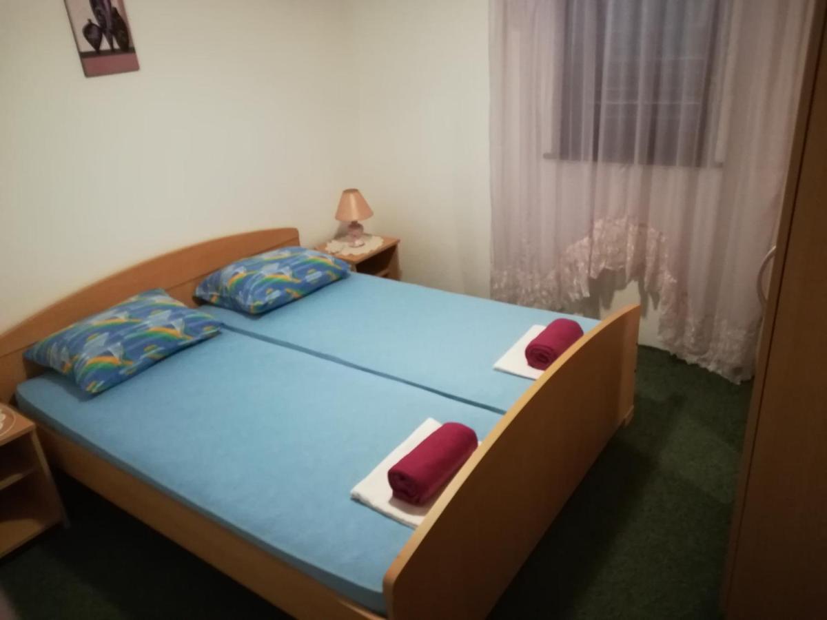 Apartman Borosa Vir Buitenkant foto