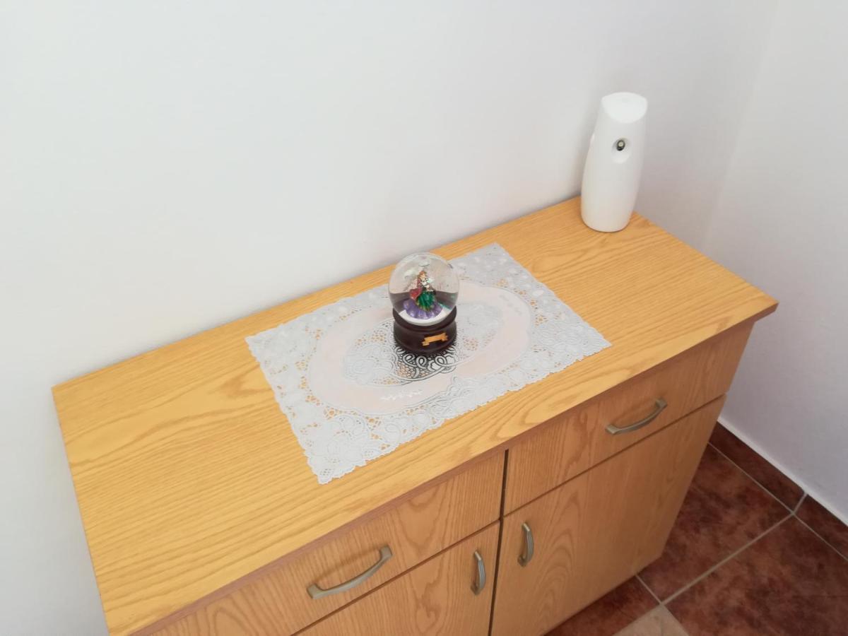 Apartman Borosa Vir Buitenkant foto